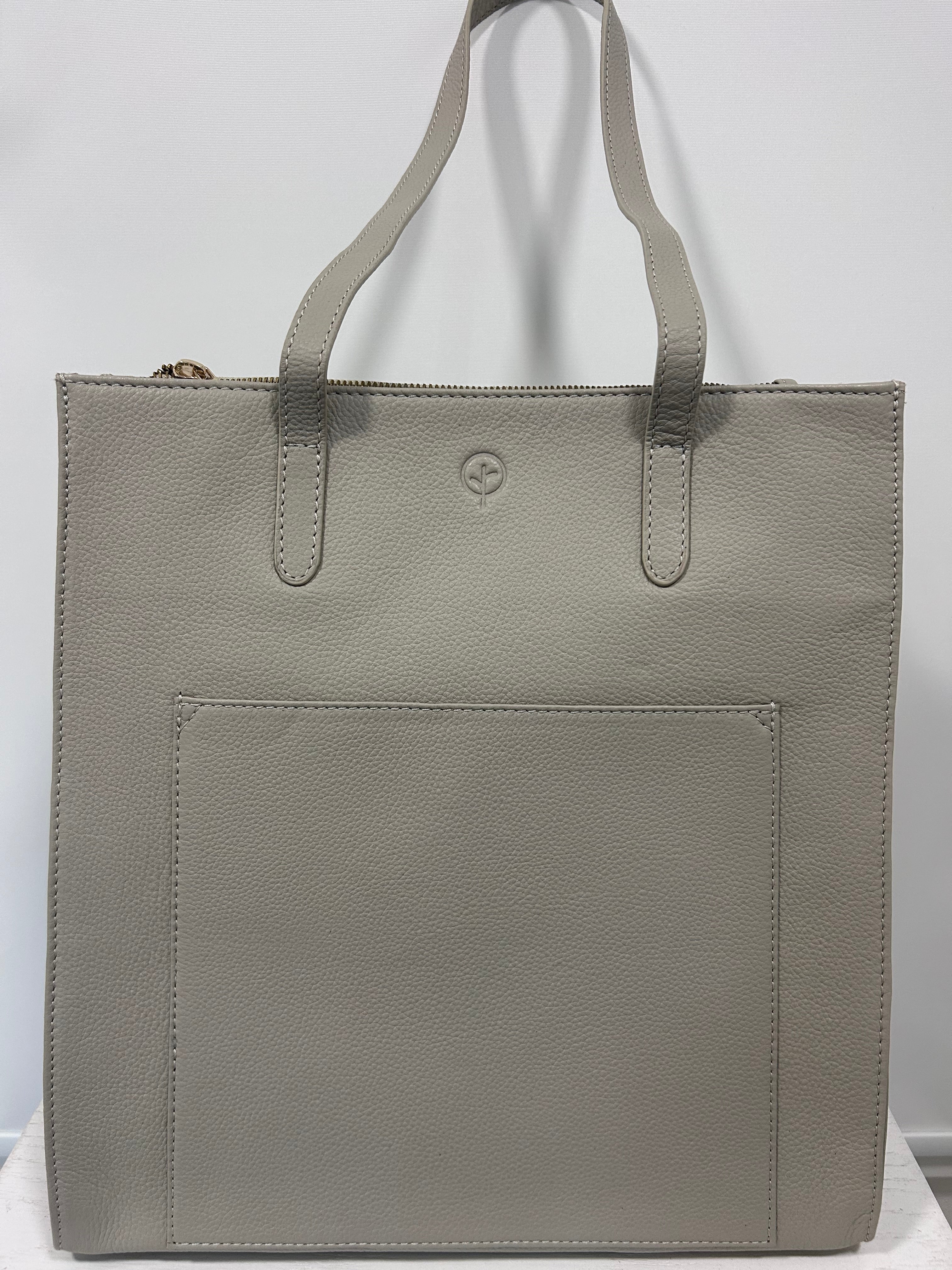 Second Nature Leather Standup, Flat bottom Tote ST69