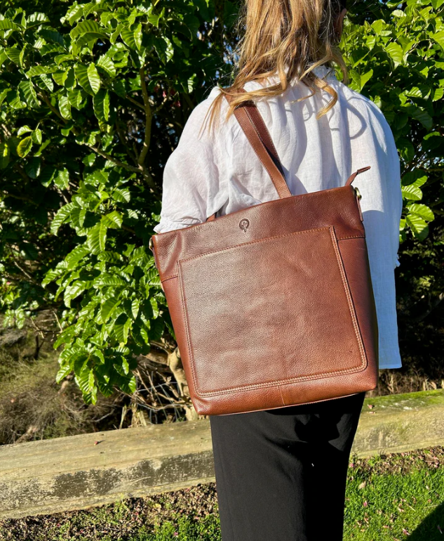 Second Nature Large Leather Tote ST78