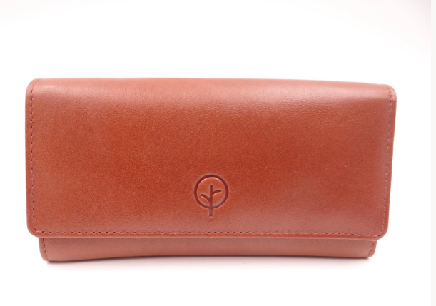 Second Nature Large Leather Wallet C010