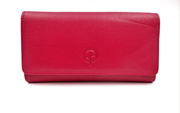 Second Nature Large Leather Wallet C010