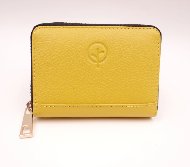 Second Nature Womens Leather Card Wallet C012