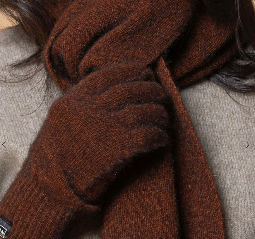 Noble Wilde Glove