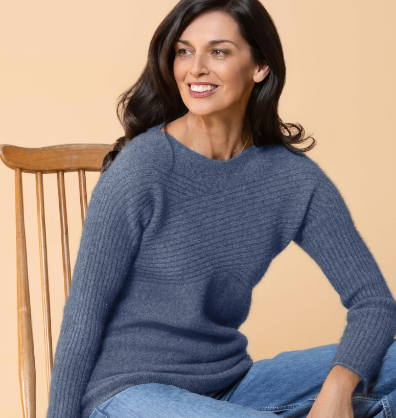 Noble Wilde/Possum-Merino Cross over Crew