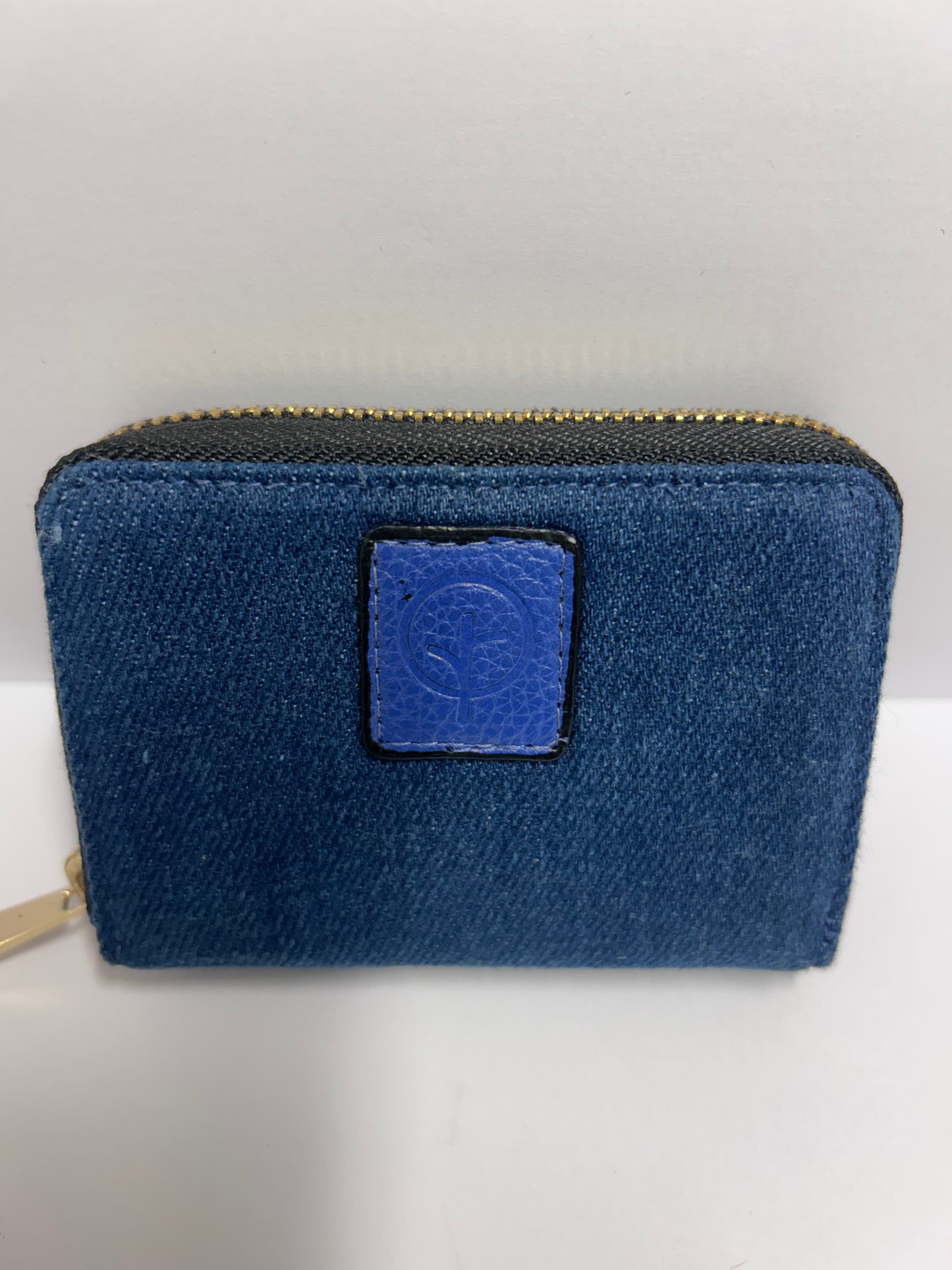 Second Nature Womens Leather Card Wallet C012